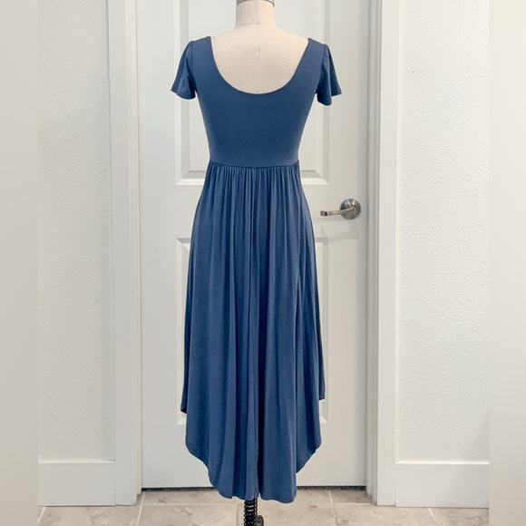 Navy Blue V-Neck Maxi Dress with Front Tie Detail - Picture 4 of 8